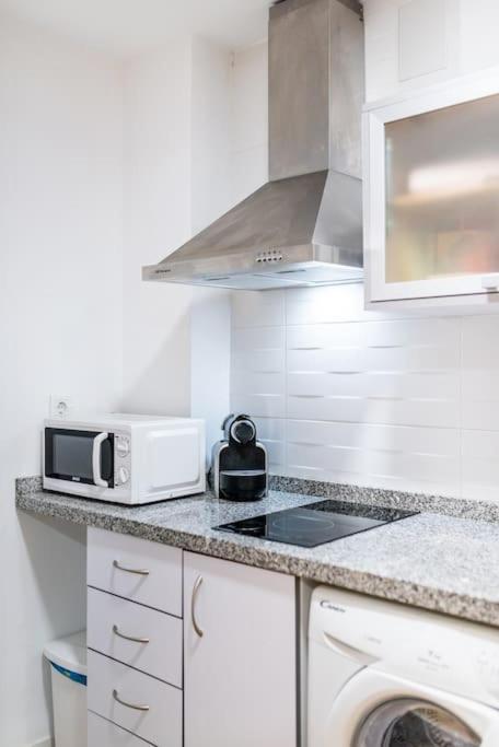 Apartamento Pedro Antonio Parking Gratis กรานาดา ภายนอก รูปภาพ